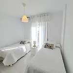 4, Primera Línea De Playa Apartamento