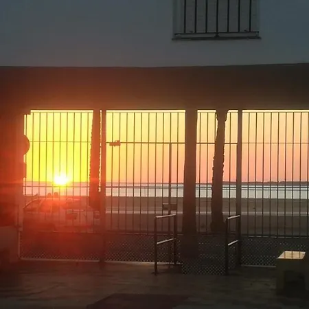 4, Primera Línea De Playa Apartamento Sanlúcar de Barrameda